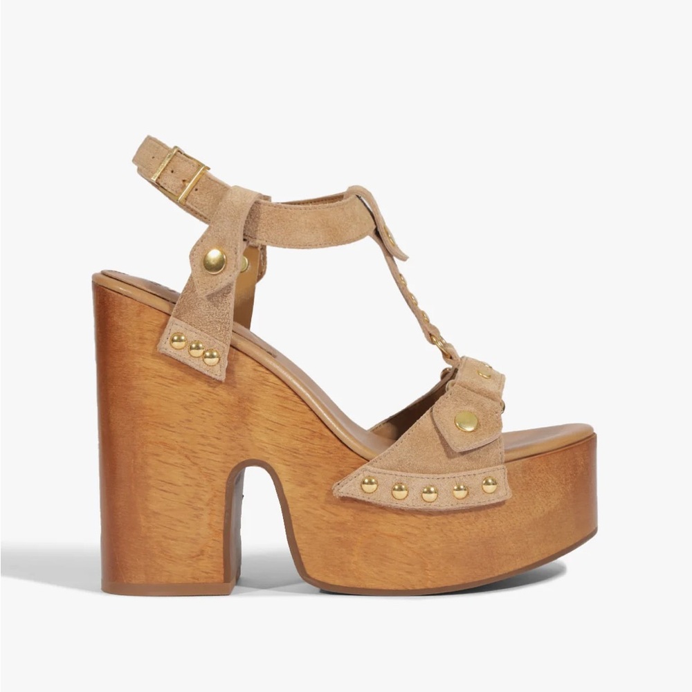 NEVER WORN - SCHUTZ CUTOUT SANDAL